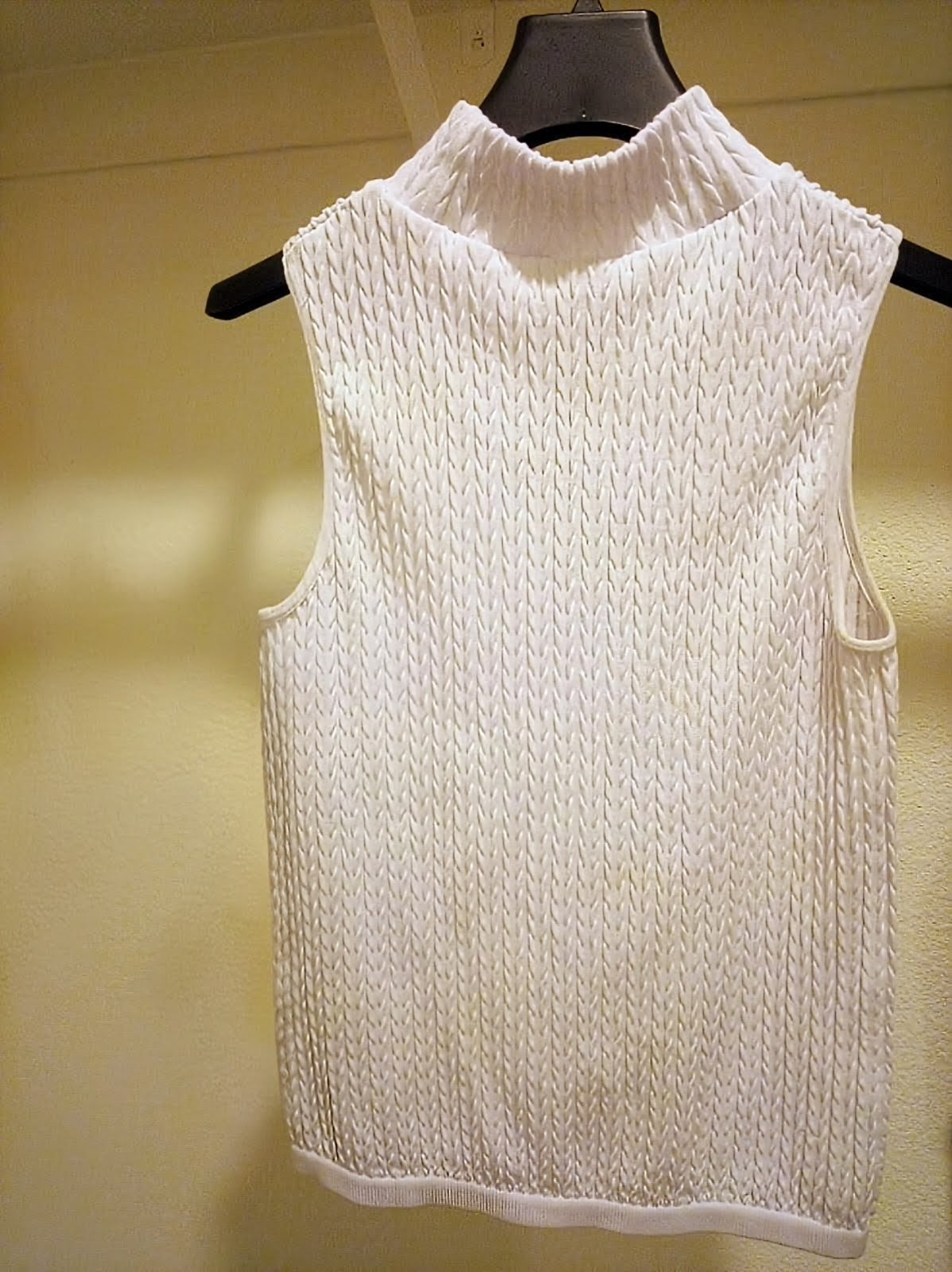 White inner garment worn with the ACMC habit